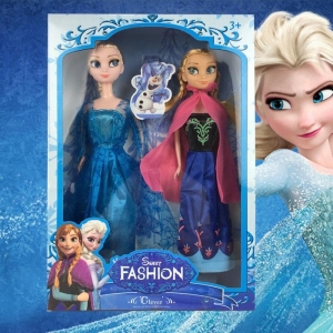 Le bambole Elsa e Anna per bambine in scatola