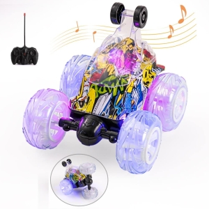 Auto telecomandata da ragazza con LED e controller