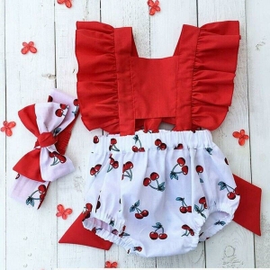 Tuta corta con fascia per bambine, top rosso e slip bianco con motivo a ciliegia