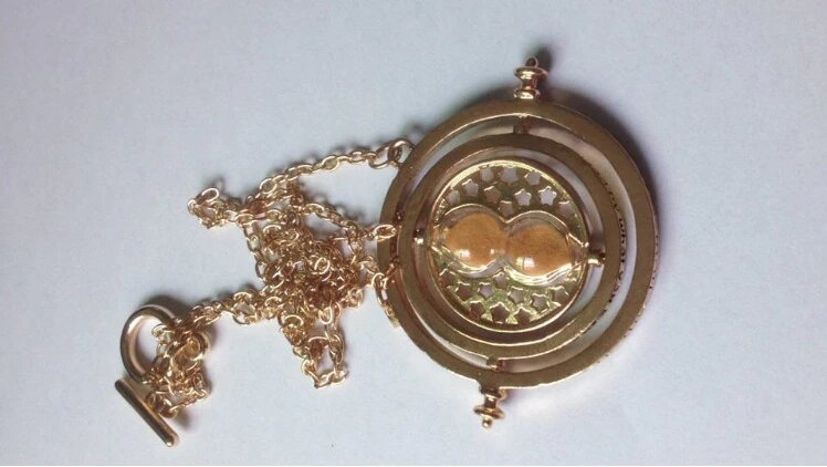 AeraVida Collana con ciondolo a forma di sole e luna celesti, in argento Sterling 925, Metallo