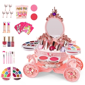 Tavolino da trucco rosa per ragazze, con ogni accessorio incluso sul lato (palette per il trucco, pennelli, rossetti, ecc.)