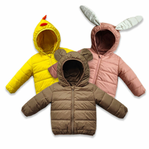 Calda giacca con cappuccio con stampa animalier per ragazze in vari colori