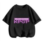 T-shirt noir k-pop Demon Hunter fille style merch, avec design imprimé en lettre capitale.